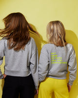 THE CROP SWEAT | grey // neon yellow | BACK PRINT