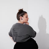 THE ROUND T | grey // black | BACK PRINT