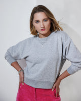 THE CROP SWEAT | grey // grey | BACK PRINT